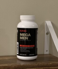GNC Mega Men Essentials One Daily Multivitamin | Supports Overall Health and Muscle Performance | 60 Count 60 Count (Pack of 1) 32 71 ptuZc9L