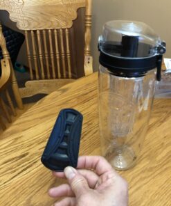 Brimma Fruit Infuser Water Bottle - 32 oz Large, Leakproof Plastic Fruit Infusion Water Bottle for Gym, Camping, and Travel 43 7108m2ZjXsL