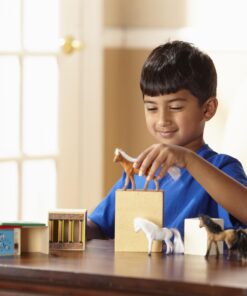 Melissa & Doug Horse Carrier Wooden Vehicle Play Set With 2 Flocked Horses and Pull-Down Ramp - Horse Figures, Wooden Horse Trailer Toy For Kids Ages 3+ 16 710AOWjP2SL