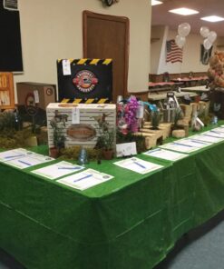 Beistle Grass Tablecover, 54” x 108” – Plastic Table Cloth, Football Party Decorations, Sports Themed Party Decor, Green Grass Tablecloth, Rectangular Table Cloth 21 710IB627hwL