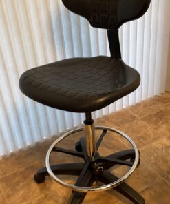 BenchPro Deluxe Polyurethane Chair With 18” Adjustable Footring and Heavy Nylon Base , 21"-31" Height Adjustment, 450 lbs Capacity Measures 18.5" width by 22"-32" height by 18" depth Black 29 710JKvMrmAL