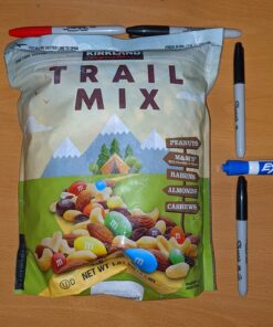 Signature Trail Mix, Peanuts, M and M Candies, Raisins, Almonds and Cashews, 4 Pound (249965) Cashews,Almonds,Peanuts 4 Pound (Pack of 1) 12 710as1h0A8L