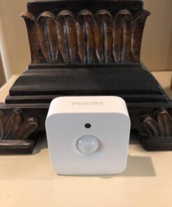 Philips Hue Smart Motion Sensor (Installation-Free Exclusive for Philips Hue Lights), White, Model:473389 45 710h1IniUoL