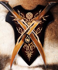 United Cutlery The Hobbit Fighting Knives of Tauriel Replica – Officially Licensed, Certificate of Authenticity, Stainless Steel Blades, Wall Mount Display – Gift Idea for LOTR Fans – 20 1/2” Overall 4 710ipQeVeUL