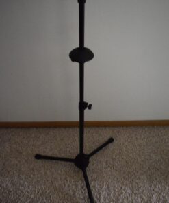 K&M - Konig & Meyer 14985.000.55 Trombone Stand - Industry Standard Fits Trombones and Marching Baritone Horns - Sturdy Folding Leg Base - Professional Grade for all Musicians - German Made - Black Regular Stand 18 710kQ9lG9VL