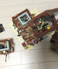 LEGO Ideas Old Fishing Store (21310) - Building Toy and Popular Gift for Fans of LEGO Sets and The Outdoors (2049 Pieces) 53 710qoyTgJlL