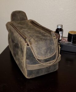 KOMALC Premium Buffalo Leather Unisex Toiletry Bag Travel Dopp Kit Distressed Tan 69 7119byhdRtL
