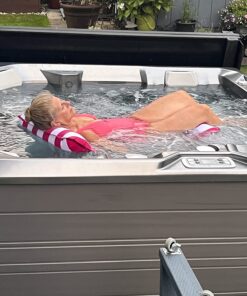 Aqua Original 4-in-1 Monterey Hammock Pool Float & Water Hammock – Multi-Purpose, Inflatable Pool Floats for Adults – Patented Thick, Non-Stick PVC Material Burgundy – Hammock 30 711AMjo6F9L