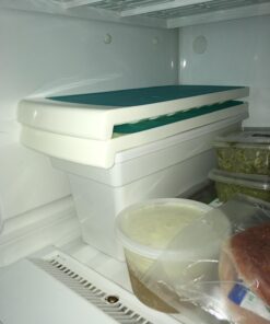 OXO Good Grips No-Spill Ice Cube Tray 1 Count (Pack of 1) 57 711Bgf14IyL