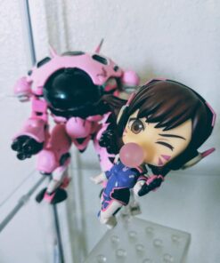 Funko POP Games: Overwatch D.VA & Meka 6" POP and Buddy Toy Figure, 36 months to 1200 months 6" 46 711CsKIXV5L