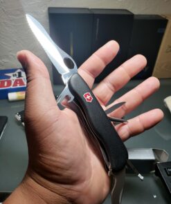 Victorinox Swiss Army One-Hand Trekker Multi-Tool Pocket Knife Black 28 711IijeDh1L