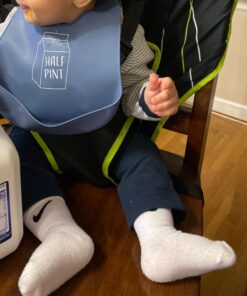 The Original Easy Seat Portable Safety Harness Chair Accessory (Black) - Quick, Easy Cloth Portable High Chair for Travel, Fits in Your Hand Bag as a Convenient Baby Travel Accessory Black 36 711O0RGM kL