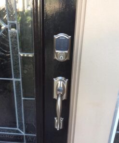 SCHLAGE Connect Camelot Touchscreen Deadbolt with Built-In Alarm and Handleset Grip with Accent Lever, Satin Nickel, FE469NX ACC 619 CAM RH, Works with Alexa Right Camelot 35 711PwsJfslL