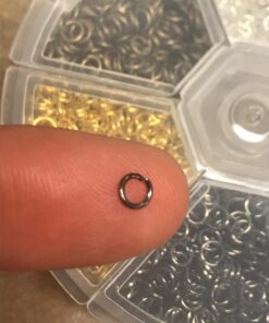 PH PandaHall Iron Open Jump Ring, 3300Pcs 6 Colors Unsoldered O Rings 4mm 21-Gauge Metal Jewelry Connector with Opener Tool for Earring Bracelet Neckalce Jewelry Craft 6 Colors-3300pcs 34 711YYzSgnPL