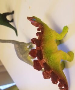 Fun Central 12 Pieces - Jumbo Plastic Dinosaur Figures in Bulk Party Favors for Kids and Toddlers - Assorted Designs 27 711aXULXc2L