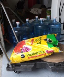 Rubbermaid Commercial Products Convertible Folding Utility Dolly/Cart/Platform Truck with wheels, FG440100BLA, 500 lbs Capacity, Black Triple Trolly 5" Casters 25 711aomXPudL