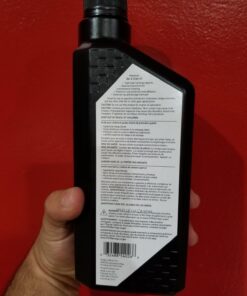 Oregon 54-026 Premium Bar and Chain Oil and Lubricant for Chainsaws, 1 Quart Bottle (32 fl.oz / 946 ml) 19 711k38qtIpL