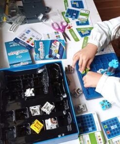 ThinkFun Circuit Maze Electric Current Brain Game and STEM Toy for Boys and Girls Age 8 and Up - Toy of the Year Finalist, Teaches Players about Circuitry through Fun Gameplay 39 711timpOEJL