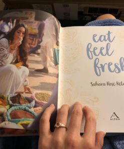 Eat Feel Fresh: A Contemporary, Plant-Based Ayurvedic Cookbook 77 712 Rym877L