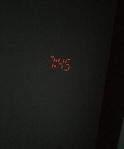 Magnasonic Projection Alarm Clock with AM/FM Radio, Battery Backup, Auto Time Set, Dual Alarm, Nap/Sleep Timer, Indoor Temperature/Date Display with Dimming & 3.5mm Audio Input - Black (EAAC601) 35 712081R2pWL