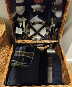 PICNIC TIME Romantic Canterbury Deluxe Wicker Picnic Basket Set for 2, with Blanket and Soft Cooler, One Size, Navy with Plaid 43 7125ASLOXtL