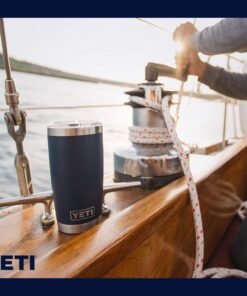 YETI Rambler 20 oz Stainless Steel Vacuum Insulated Tumbler w/MagSlider Lid Navy 1 Count (Pack of 1) 27 712oiHrTOmL