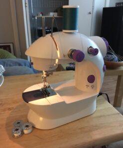 MICHLEY LSS-202 Lil' Sew & Sew Mini 2-Speed Sewing Machine, White 37 713 6EggMOL