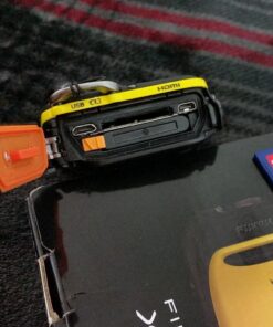 Fujifilm FinePix XP80 Waterproof Digital Camera with 2.7-Inch LCD (Yellow) Yellow 85 7133blxfP5L