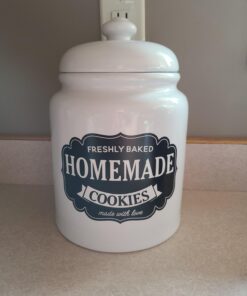 GiftsForYouNow Farmhouse Made with Love Personalized Cookie Jar, 10" Tall & 8" Diameter - Air Tight Ceramic Lid for Freshness, Customize Name on Jar, Hand Washable White Ceramic 14 713FoBJO kL