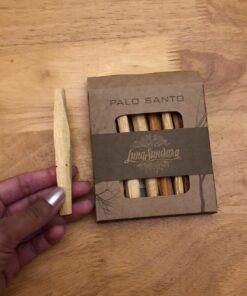Luna Sundara Organic Wild Harvested Palo Santo Smudging Sticks from Ecuador Select High Resin Natural Incense Sticks Sustainable Packaging 8 Aromatic Sticks for Peace and Tranquility Bursera Graveolens Wood 40 713Ifjuso2L