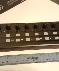 Behringer X-Touch Mini Universal USB Controller, Mackie Control Mode, 60mm Master Fader 31 713XhBnZCjL