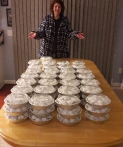 DCS Deals 40-Pack of 7-Inch Round Foil Pans with 40 Dome Lids - Disposable Aluminum Foil Cake Trays - Freezer & Oven Safe - For Baking, Cooking, Storage & Reheating 7 713Xq kOH5L