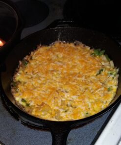 Lodge 10 Inch Cast Iron Chef Skillet. Pre-Seasoned Cast Iron Pan with Sloped Edges for Sautes and Stir Fry. 10" 41 713ddOdq9oL