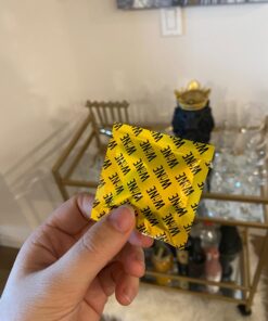 The Original Wine Condoms | Wine & Beverage Bottle Stopper | Air-Tight Grip | Prolong Beverage Freshness | FUNctional Novelty Gift | Food Grade 100% Rubber Latex | Tuxedo Black | Set of 6 26 713xL1b6U7L