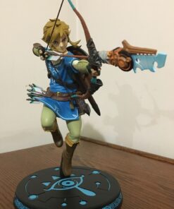 First 4 Figures The Legend of Zelda: Breath of The Wild: Link Figure, Blue Standard 45 7144V2kUDfL