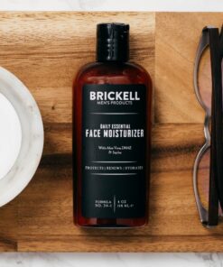 Brickell Men's Daily Essential Face Moisturizer for Men, Natural and Organic Fast-Absorbing Face Lotion with Hyaluronic Acid, Green Tea, and Jojoba, 4 Ounce, Scented 4 Fl Oz (Pack of 1) 22 7148e2GiWIL