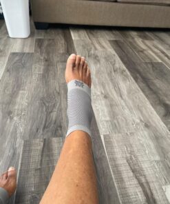 Bitly Plantar Fasciitis Compression Socks for Women & Men - Best Ankle Compression Sleeve, Nano Brace for Everyday Use - Provides Arch Support & Heel Pain Relief (Black, Medium) Black 1 33 714Fpw8tqTL