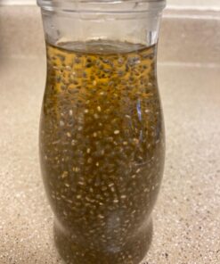 Nutiva USDA Organic Premium Nutrient-Dense Raw Black Chia Seeds with 3g Protein & 5g Fiber for Salads, Yogurt & Smoothies, Non-GMO, Vegan, Gluten-Free, Keto & Paleo, 32 Ounce (Pack of 1) 32 Ounce (Pack of 1) 67 714LUULo4WL