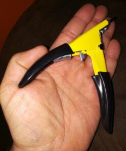 Resco Deluxe Dog Nail Clippers, Original Pet Nail Trimmer, Made in USA, Large, Yellow 20 714VgW30OuL