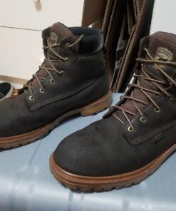 Obenauf's Leather Oil - Leather Conditioner - Restore and Protect Leather Boots, Jackets, Purses as Well as Car Leather, Leather Furniture and Much More - Made in The USA (8oz with Applicator) 8 Fluid-oz 23 714b2z5NcRL