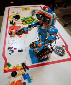 LEGO Boost Creative Toolbox 17101 Fun Robot Building Set and Educational Coding Kit for Kids, Award-Winning STEM Learning Toy (847 Pieces) Standard Packaging 29 714bbAB2W8L