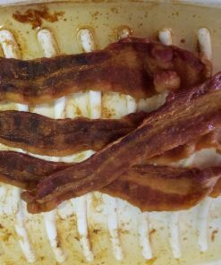 MSC International 78416 Joie Piggy Microwave Bacon Tray with Splatter Lid, Holds 4-5 Strips of Bacon, 10.5 x 8.5 x 2 29 714tfU8fEqL