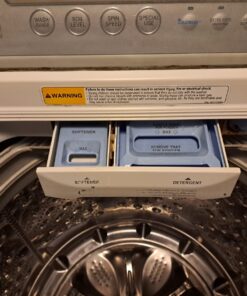 Wagner Spraytech 0282014 915e On-Demand Steam Cleaner & Wallpaper Removal, Multipurpose Power Steamer, 18 Attachments Included (Some Pieces Included in Storage Compartment) For Floor 915 Steam 69 714uPnWEXCL