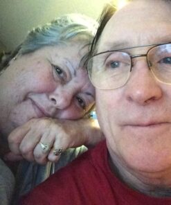 Safari Ltd. White Wolf Figurine - Realistic, Hand-Painted 3.6" Model Figure - Educational Toy for Boys, Girls & Kids Ages 3+ 20 714vypc1cYL