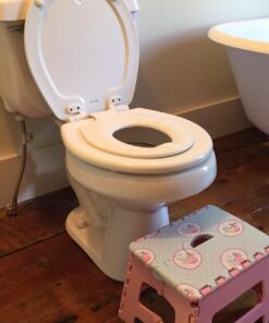 MAYFAIR 883SLOWA 000 Toilet Seat with Built-in Potty Training Seat will Reduce Clutter, Slow Close and Never Loosen, ROUND, Durable Enameled Wood/Long Lasting Plastic, White 37 7155XgEk6pL