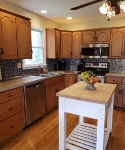 RoomMates StickTILES Traditional Marble Peel and Stick Backsplash Tiles - 4 Per Pack, Blue and White - TIL3229FLT 46 715KSWPqw9L