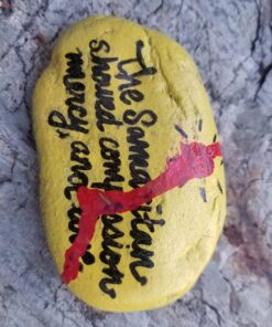 SHARPIE Oil-Based Paint Markers, Medium Point, Assorted & Metallic Colors, 5 Count - Great for Rock Painting 39 715QdJxJO0L 2