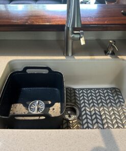 Joseph Joseph Wash & Drain Kitchen Dish Tub Wash Basin with Handles and Draining Plug, 9 liters, Grey Gray 34 715SzFKl6ZL 2
