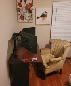 Mount-It! Triple Monitor Mount | 3 Monitor Desk Stand | Fits Three Computer Screens 19 20 21 22 23 24 Inches | C-Clamp Base | Heavy Duty Full Motion Tri Arms | VESA 75 100 Compatible up to 24 inches 66 715jhwsY5eL