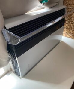 Frost King HD11 Baseboard Air Deflector, Heavy Duty, Clear Plastic with Magnetic hold, Fits baseboards up 25' wide, Adjustable 15" to 25" Expands from 15" to 25" 21 715m00F3CcL